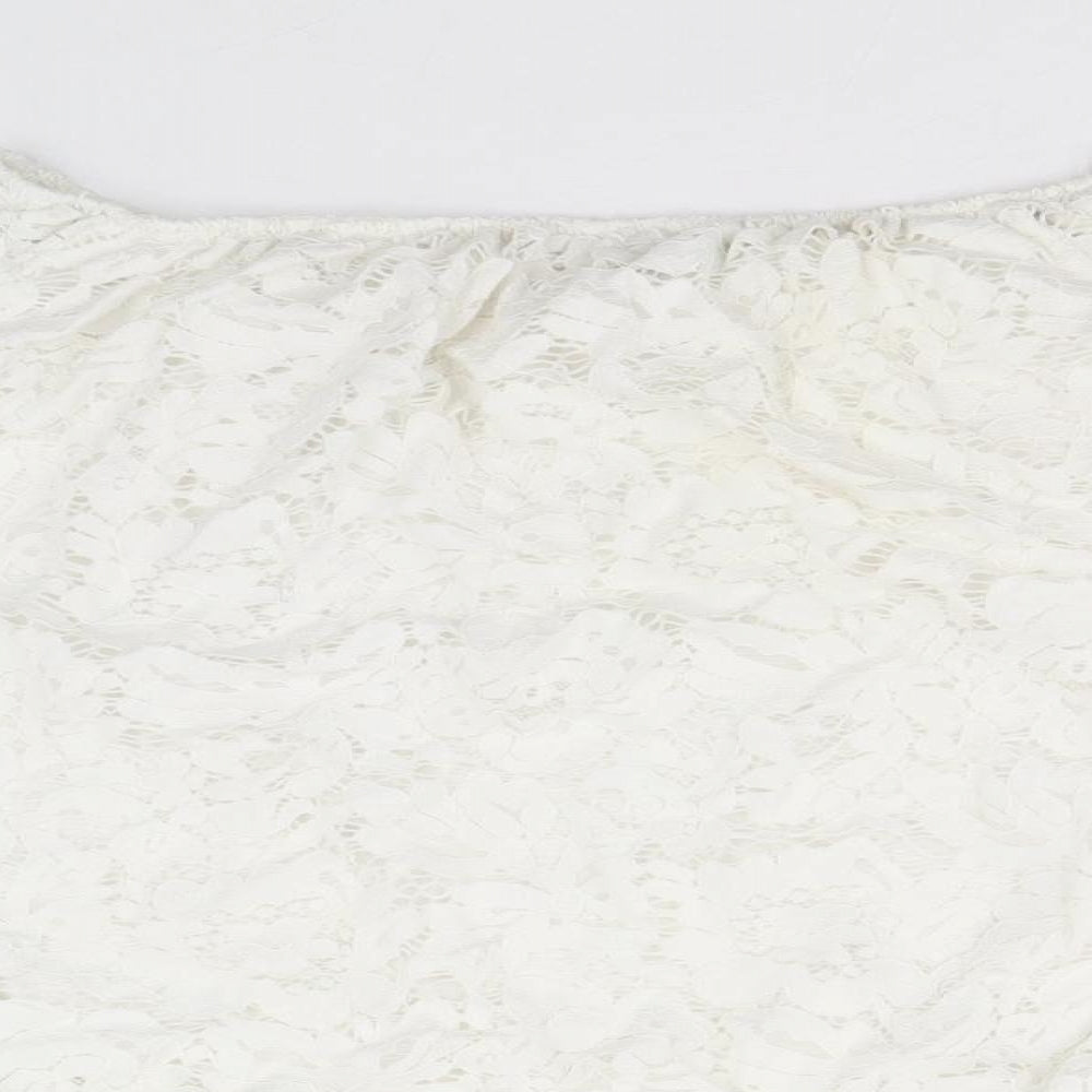 Womens UK Size M Quiz White Cropped Blouse