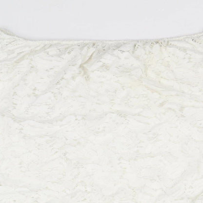 Womens UK Size M Quiz White Cropped Blouse