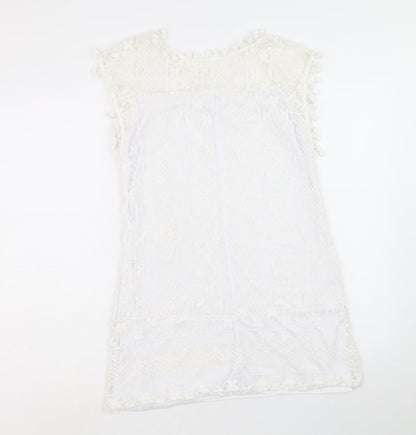 Preworn Womens White Geometric Cotton A-Line Size M Round Neck Pullover