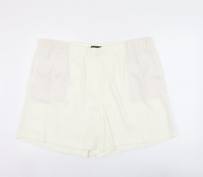 Marks and Spencer Womens Ivory Polyester Bermuda Shorts Size 24 L6 in Regular Pull On