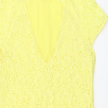 Zara Womens Yellow Geometric Polyamide A-Line Size M V-Neck Pullover