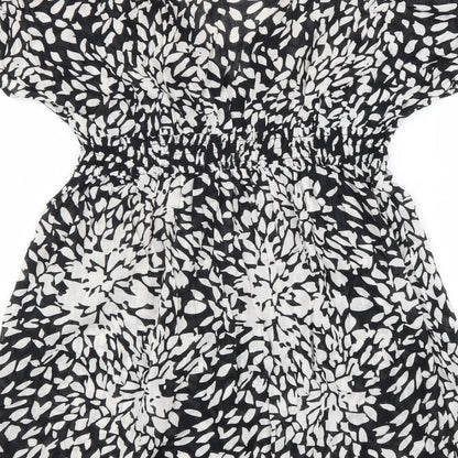 Marks and Spencer Womens Black Geometric Cotton Fit & Flare Size 14 V-Neck Pullover