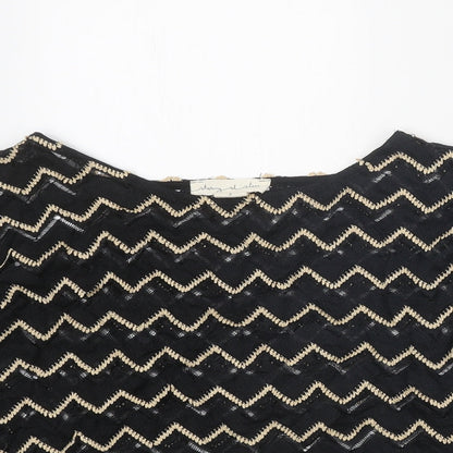 Womens UK Size S Staring at Stars Black Cropped T-Shirt