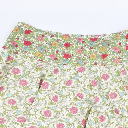 Womens UK Size 23 in Preworn Swing  Skirt
