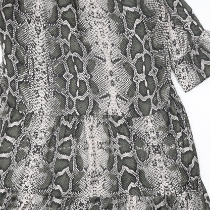 Preworn Womens Grey Animal Print Polyester A-Line One Size V-Neck Pullover - Snake Print