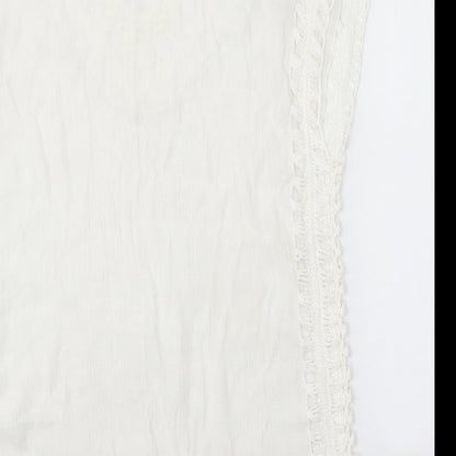 SheIn Womens White Geometric Polyester A-Line One Size V-Neck Pullover