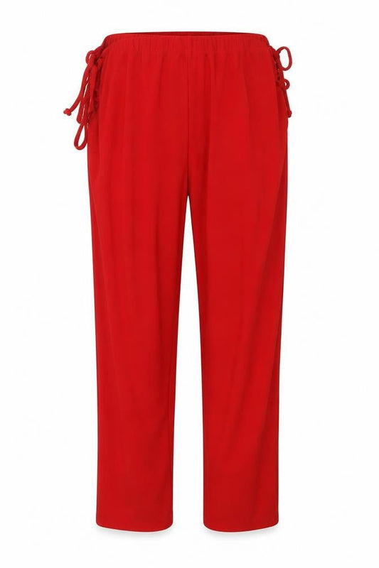 Womens UK Size 14 Boohoo Regular Fit Cropped Red Trousers