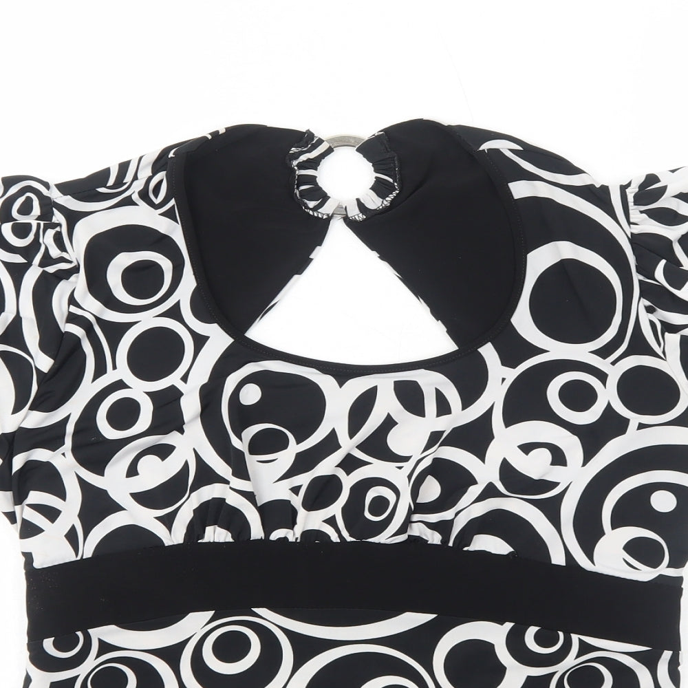 Womens UK Size XL BASSINI Black Basic T-Shirt