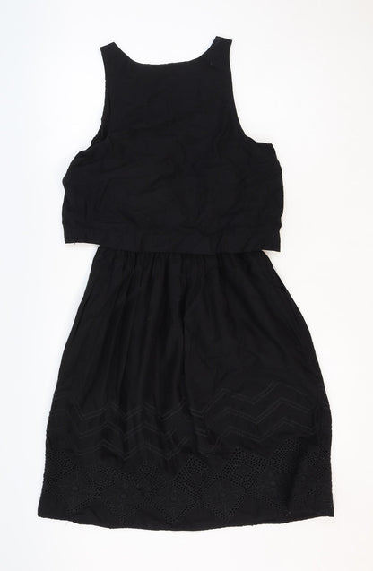 Gap Womens Black Polyester Fit & Flare Size 4 Round Neck Pullover