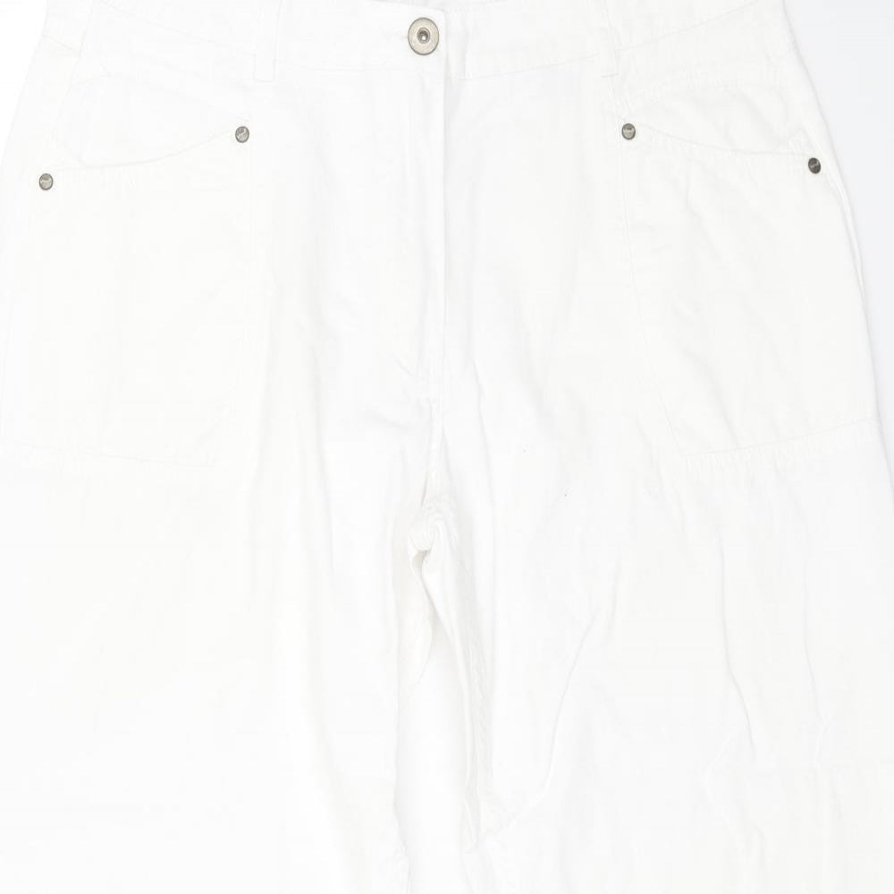 INTOWN Womens White Cotton Cropped Jeans Size 38 in L23 in Regular Button