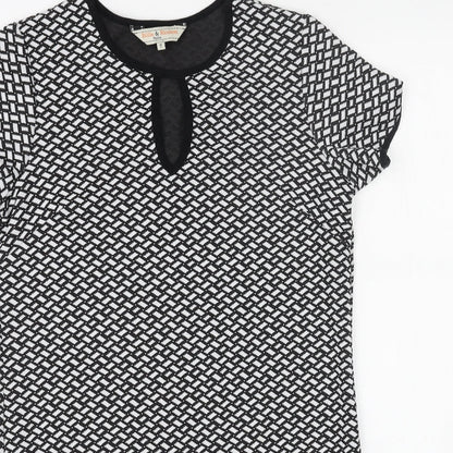 Billie & Blossom Womens Black Geometric Polyester Shift Size 8 Scoop Neck Pullover