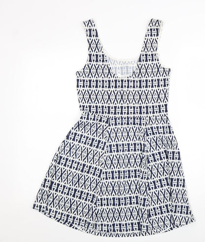 Divided Womens White Geometric Polyester Skater Dress Size 10 Scoop Neck Pullover