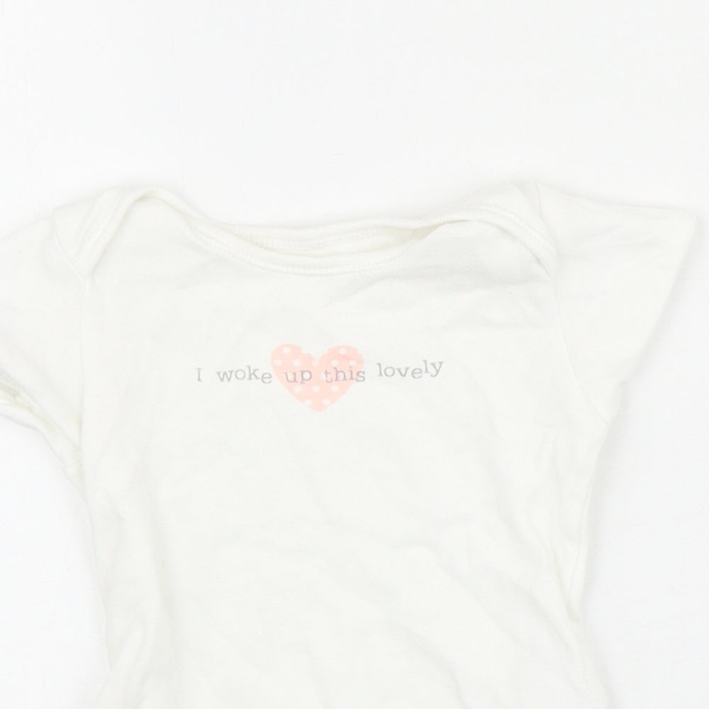 George Girls White 100% Cotton Babygrow One-Piece Size 6-9 Months Snap - Heart and Slogan