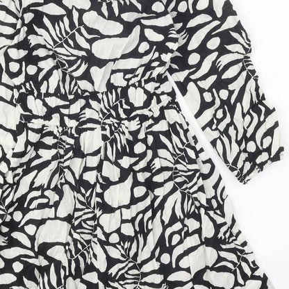 Primark Womens Black Geometric 100% Cotton Fit & Flare Size 8 V-Neck Pullover