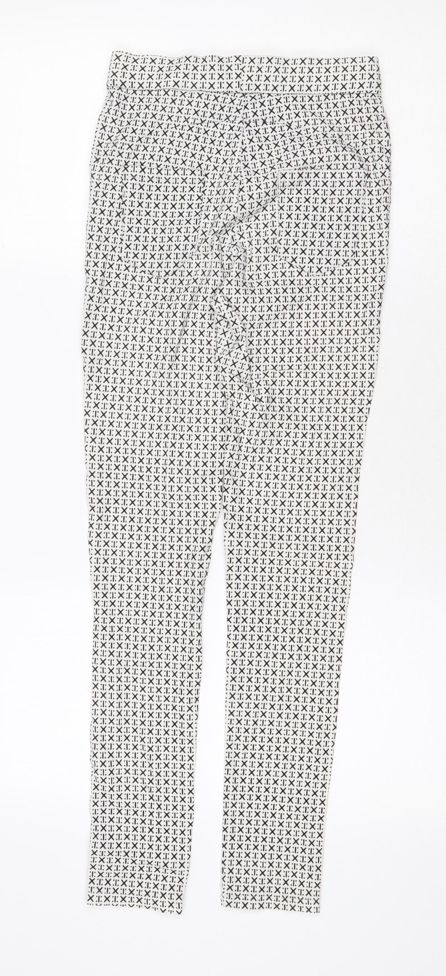 Womens UK Size 24 in Preworn  Capri White Leggings
