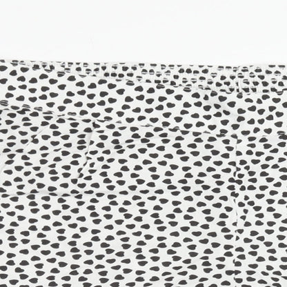 Papaya Womens White Geometric Viscose Bermuda Shorts Size 10 Regular Pull On - Heart Pattern