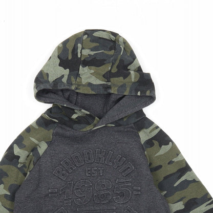 Preworn Boys Multicoloured Camouflage Cotton Pullover Hoodie Size 5 Years Pullover