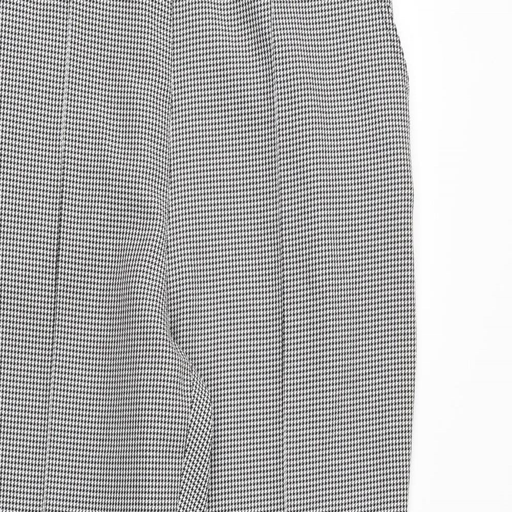 Womens UK Size 16 Damart Regular Fit  Black Trousers