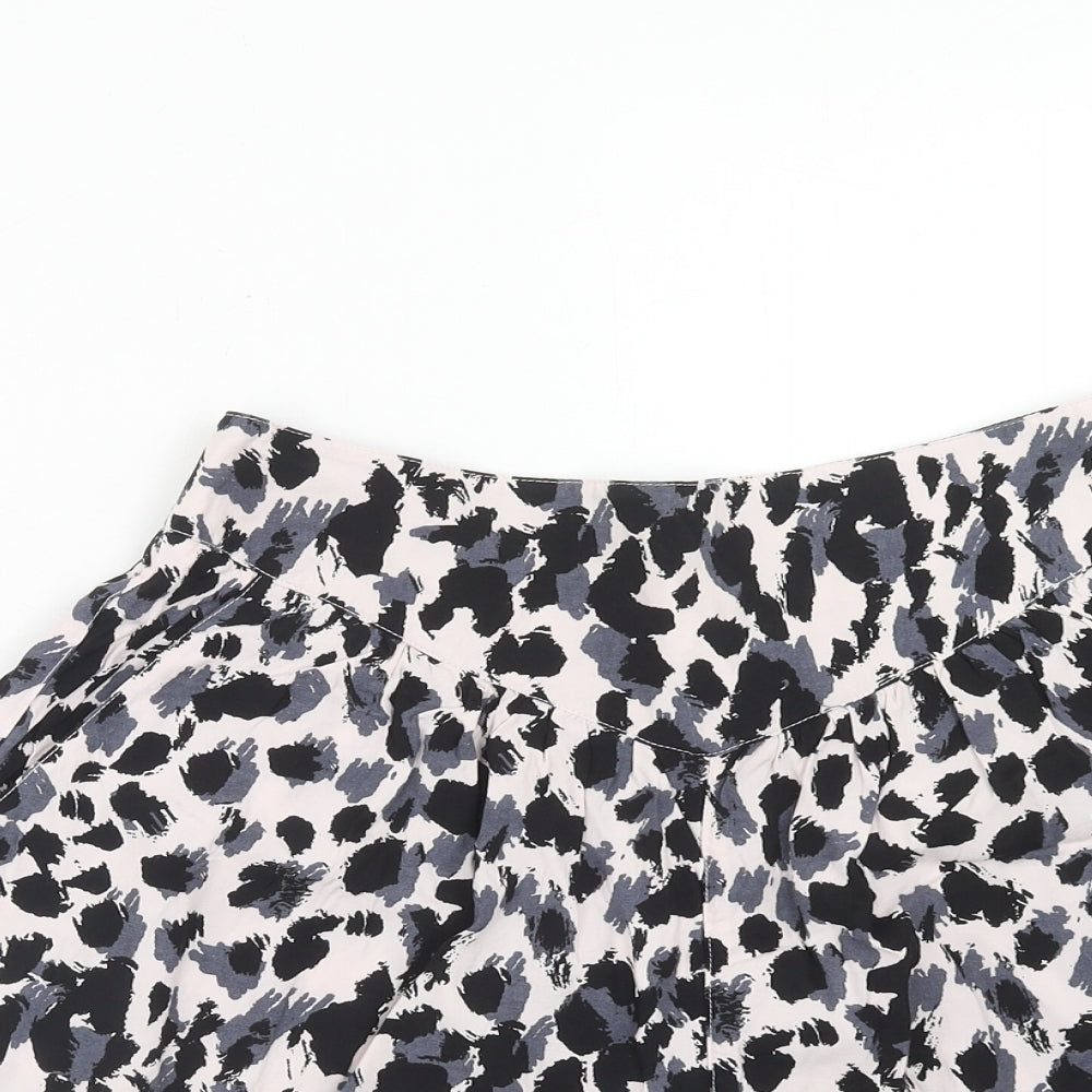H&M Womens Pink Animal Print Viscose Basic Shorts Size 10 Regular Zip - Leopard Pattern