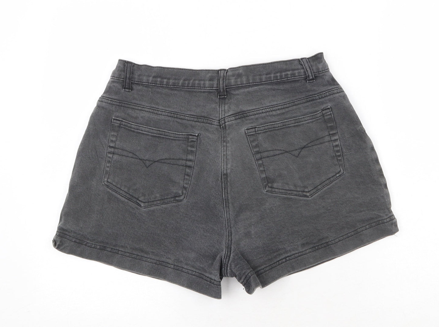 Denim Clothing Company Womens Grey Cotton Mom Shorts Size 30 in Regular Zip