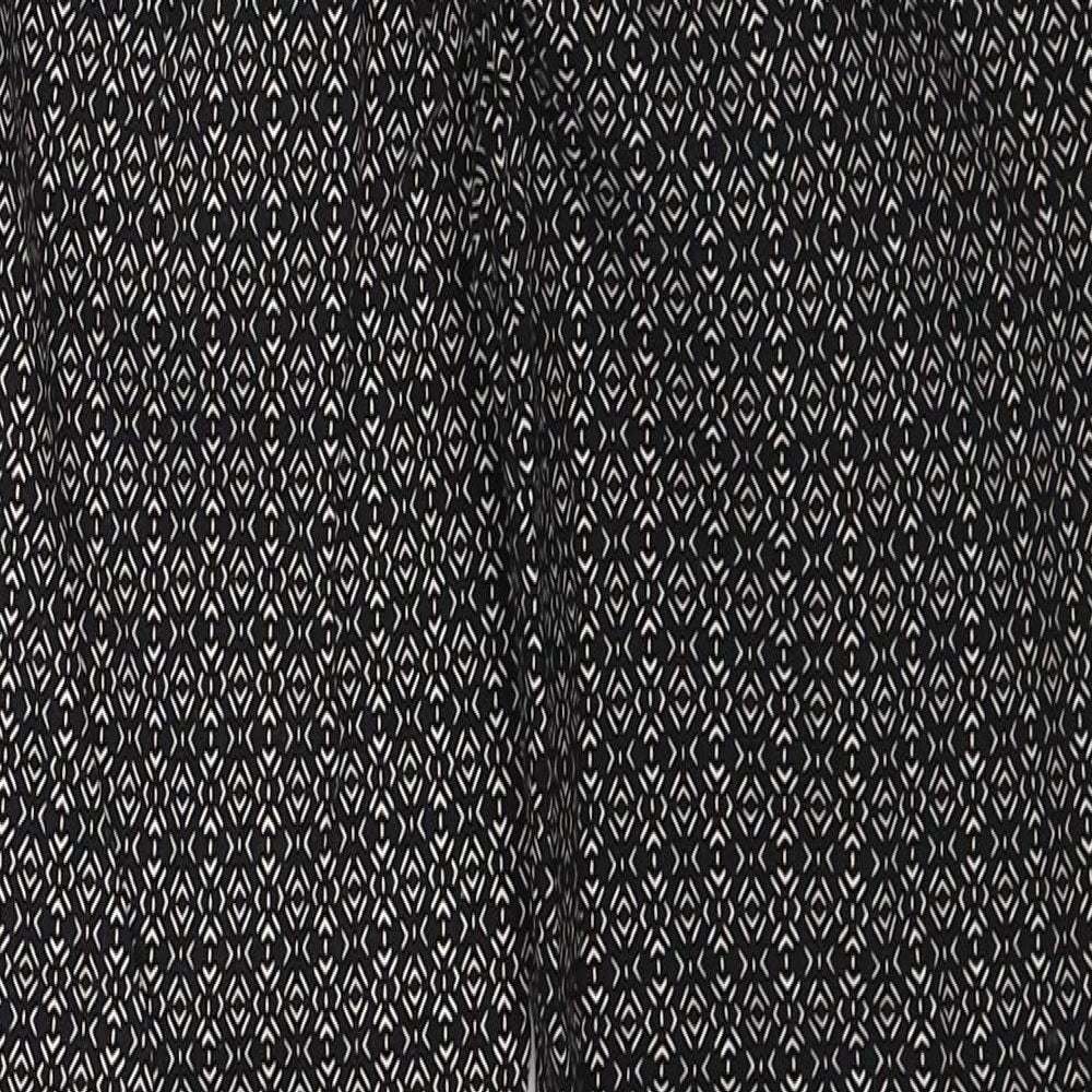Womens UK Size 8 New Look Regular Fit  Black Trousers