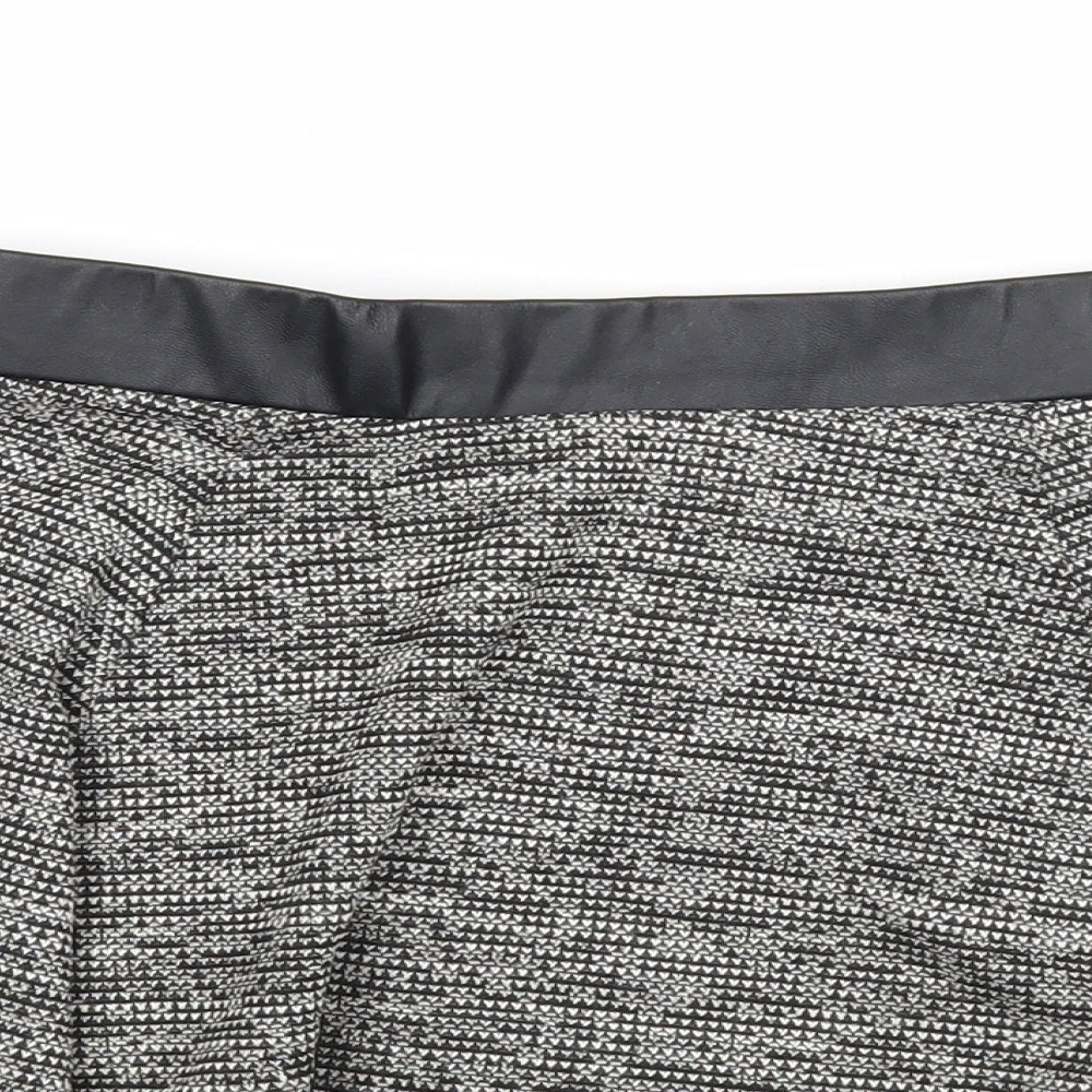 Divided Womens Black Geometric Polyester Skater Skirt Size S Zip