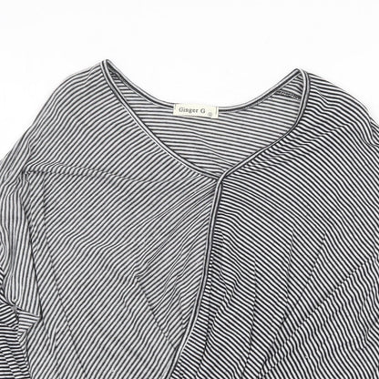 Womens UK Size S Ginger G Black Basic T-Shirt