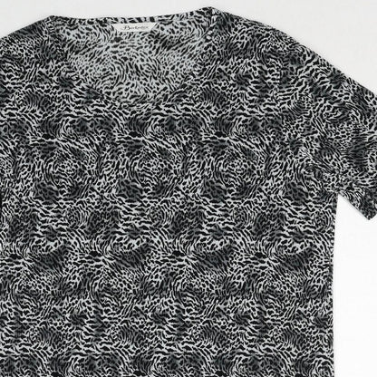 Berkertex Womens Black Geometric Polyester Basic T-Shirt Size 12 Round Neck