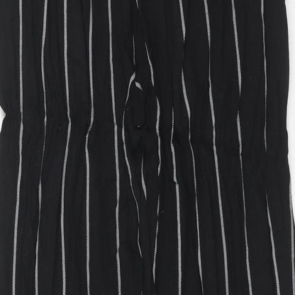Womens UK Size 8 PRETTYLITTLETHING Regular Fit  Black Trousers