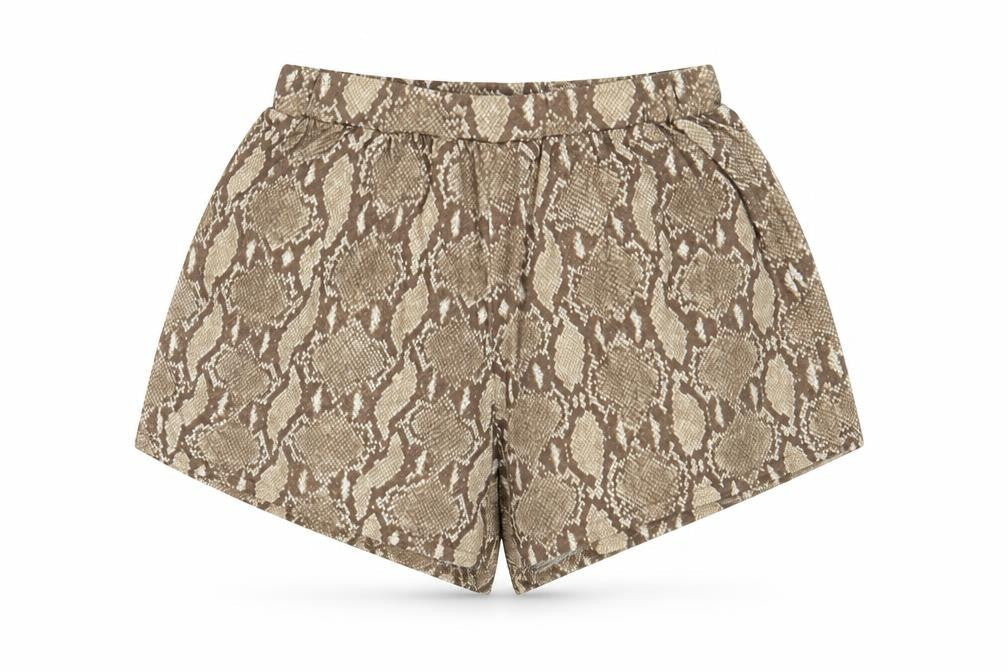 Womens UK Size 10 Boohoo Regular Fit Basic Shorts