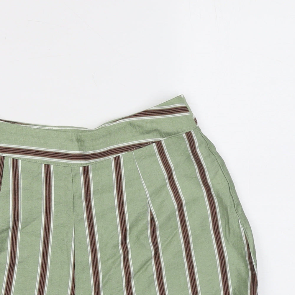 PRETTYLITTLETHING Womens Green Striped Viscose Culotte Shorts Size 8 L3 in Regular Zip