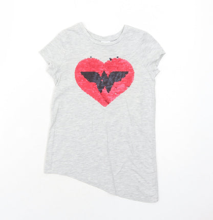 Wonder Woman Girls Grey Polyester Pullover T-Shirt Size 4-5 Years Round Neck Pullover - Heart Asymmetric
