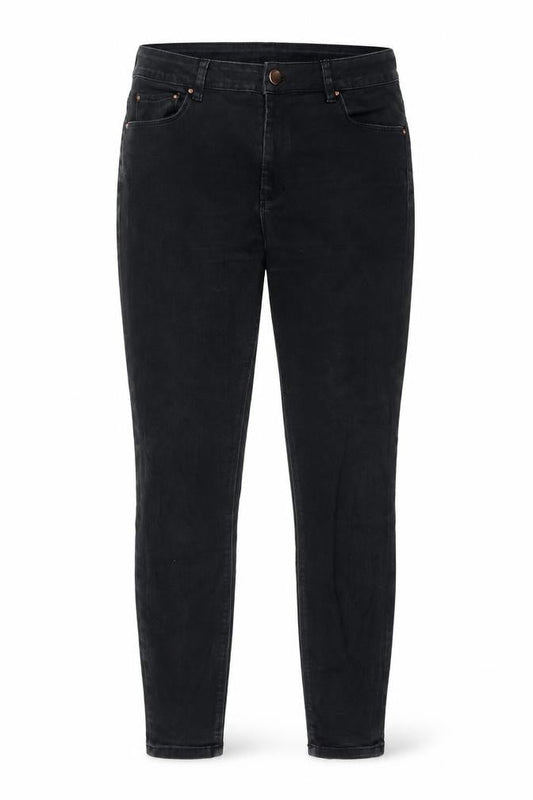 Front view of ASOS women’s black cotton skinny jeans, size UK 31, in, 32-inch leg regular zip
