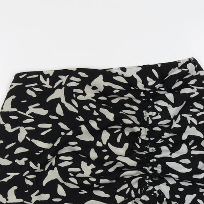 Brave Soul Womens Black Geometric Polyester Skater Skirt Size M Zip