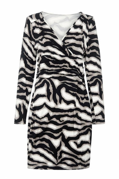 Class Womens Black Geometric Viscose Shift Size 8 V-Neck Pullover