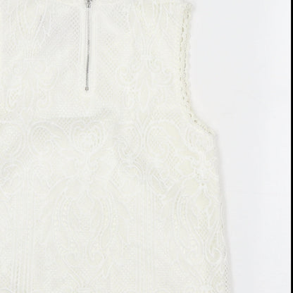 Moon River Womens White Polyester Basic Tank Size XS Round Neck