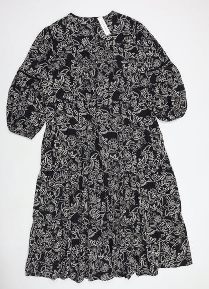 Accessorize Womens Black Floral Polyester A-Line Size M V-Neck Pullover