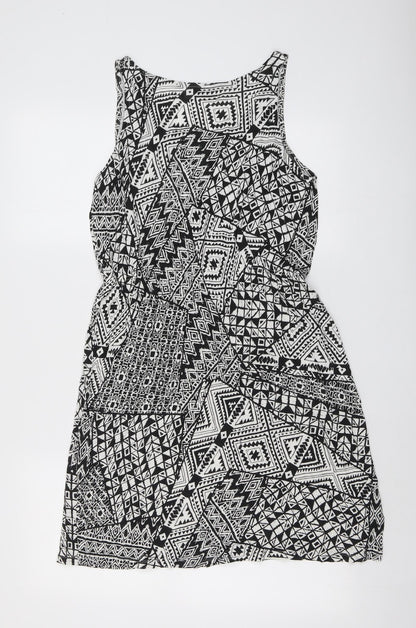 Miss Molly Womens Black Geometric Viscose Skater Dress Size M Round Neck Pullover