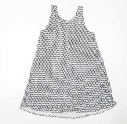 H&M Womens White Geometric Viscose Trapeze & Swing Size M Round Neck Pullover
