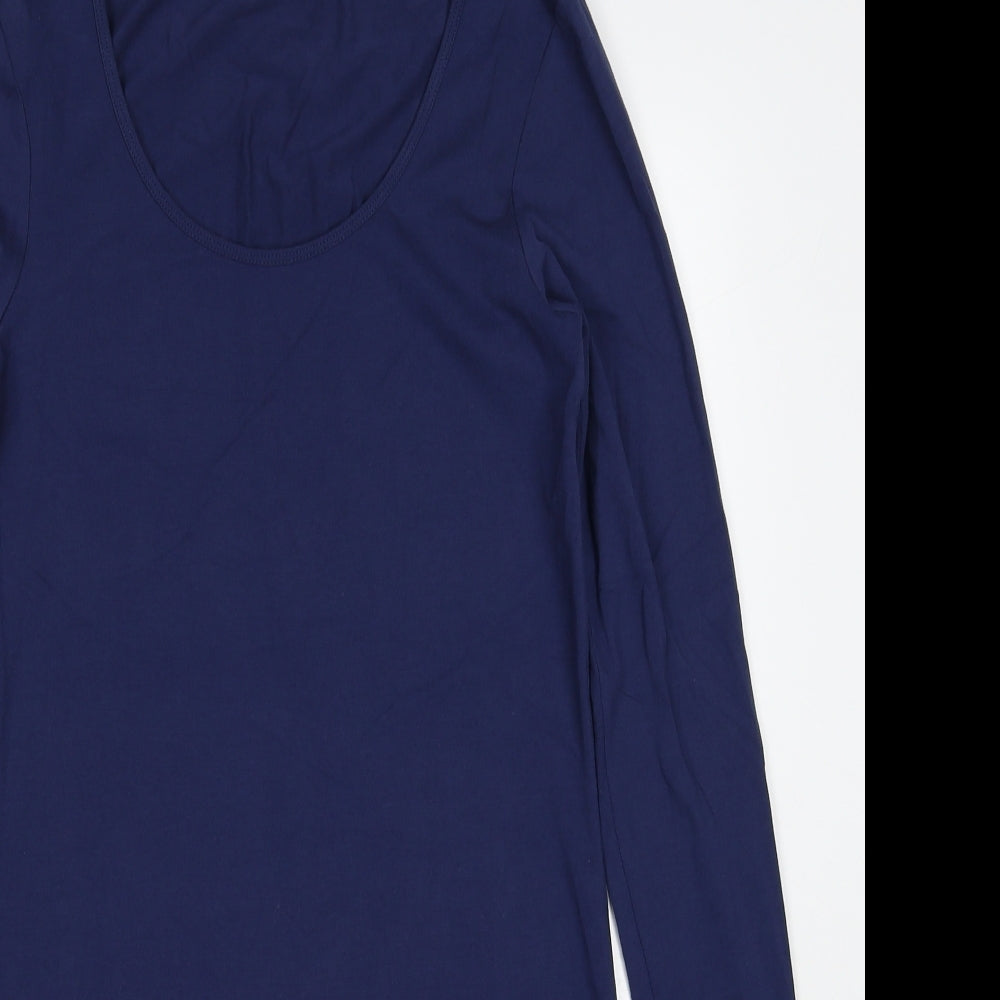 Close-up detail of edc by Esprit women’s blue cotton shift, size UK 12, round neck pullover