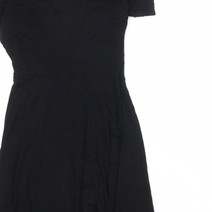 Boohoo Womens Black Viscose A-Line Size 12 Round Neck Pullover