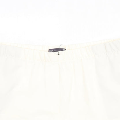 Marks and Spencer Womens Ivory Polyester Basic Shorts Size 20 Regular Pull On