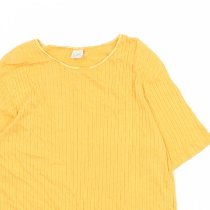 Womens UK Size L Canada Orange Basic T-Shirt