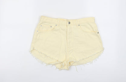 Pull&Bear Womens Yellow Cotton Hot Pants Shorts Size 12 L3 in Regular Button - Frayed Hem