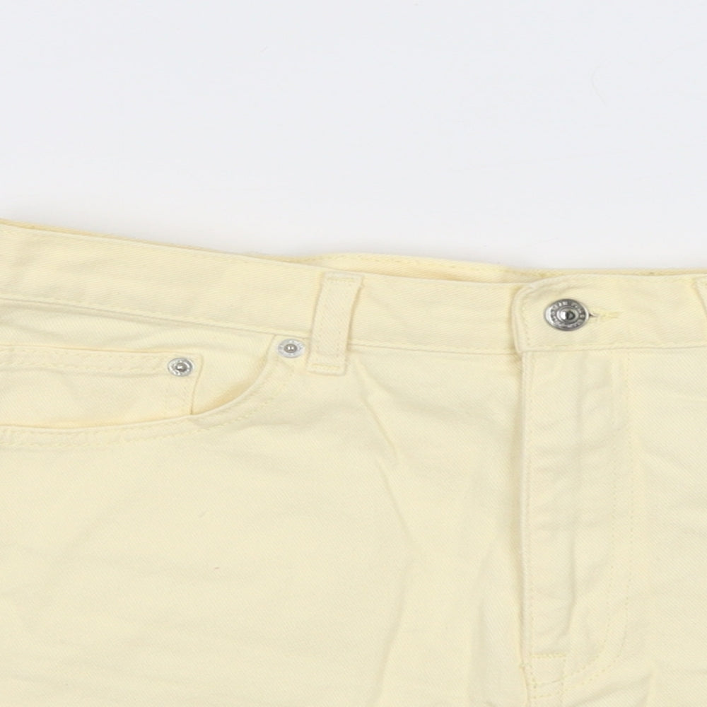 Pull&Bear Womens Yellow Cotton Hot Pants Shorts Size 12 L3 in Regular Button - Frayed Hem