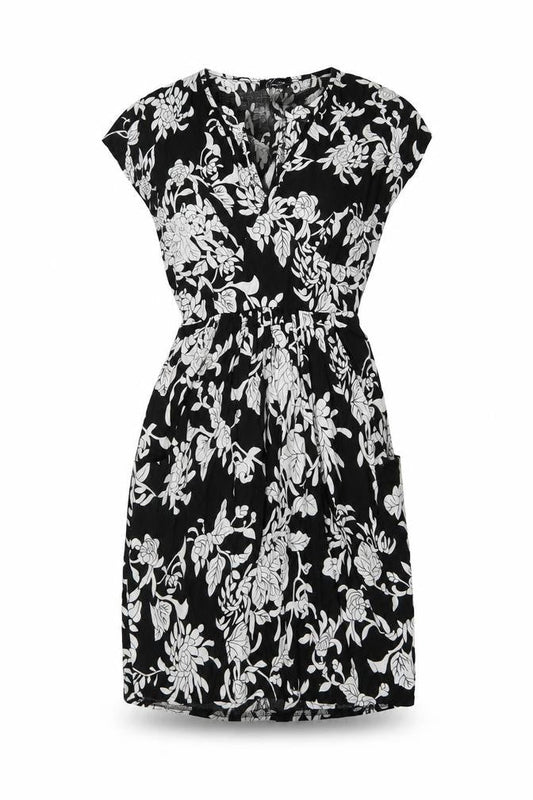 Closet Womens Black Geometric Viscose A-Line Size 8 V-Neck Pullover