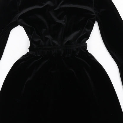H&M Womens Black Polyester A-Line Size 8 V-Neck Pullover