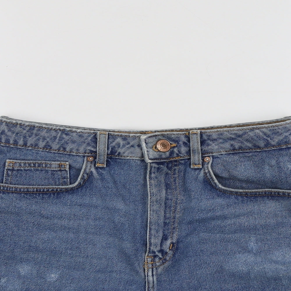 FOREVER 21 Womens Blue Cotton Cut-Off Shorts Size 27 in L3 in Regular Button - Distressed