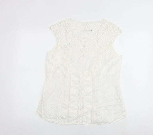 Lakeland Womens White Polyester Basic Blouse Size 14 Round Neck