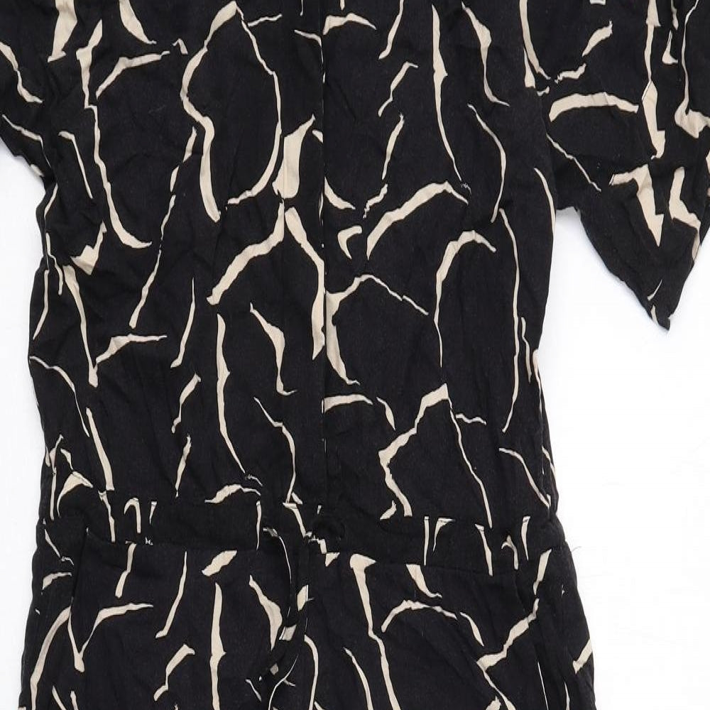 Monki Womens Black Geometric Viscose Jumpsuit One-Piece Size 2XS Button